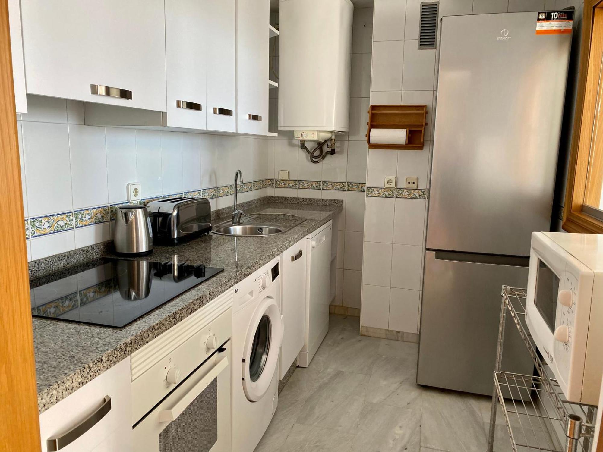Seafront In Marbella With Pool And Garage Apartment Ngoại thất bức ảnh