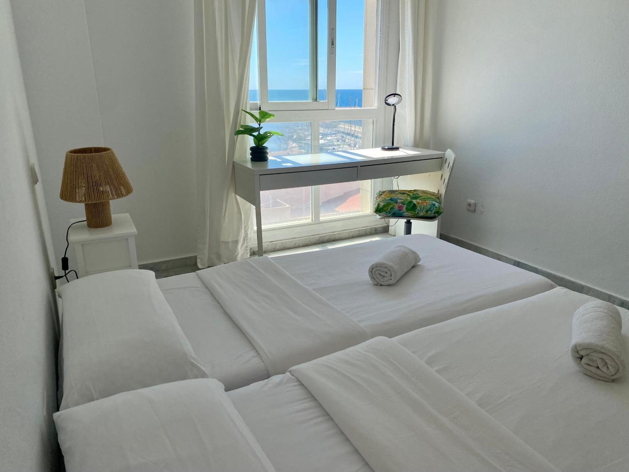 Seafront In Marbella With Pool And Garage Apartment Ngoại thất bức ảnh