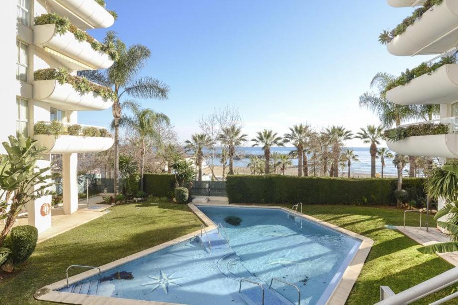 Seafront In Marbella With Pool And Garage Apartment Ngoại thất bức ảnh