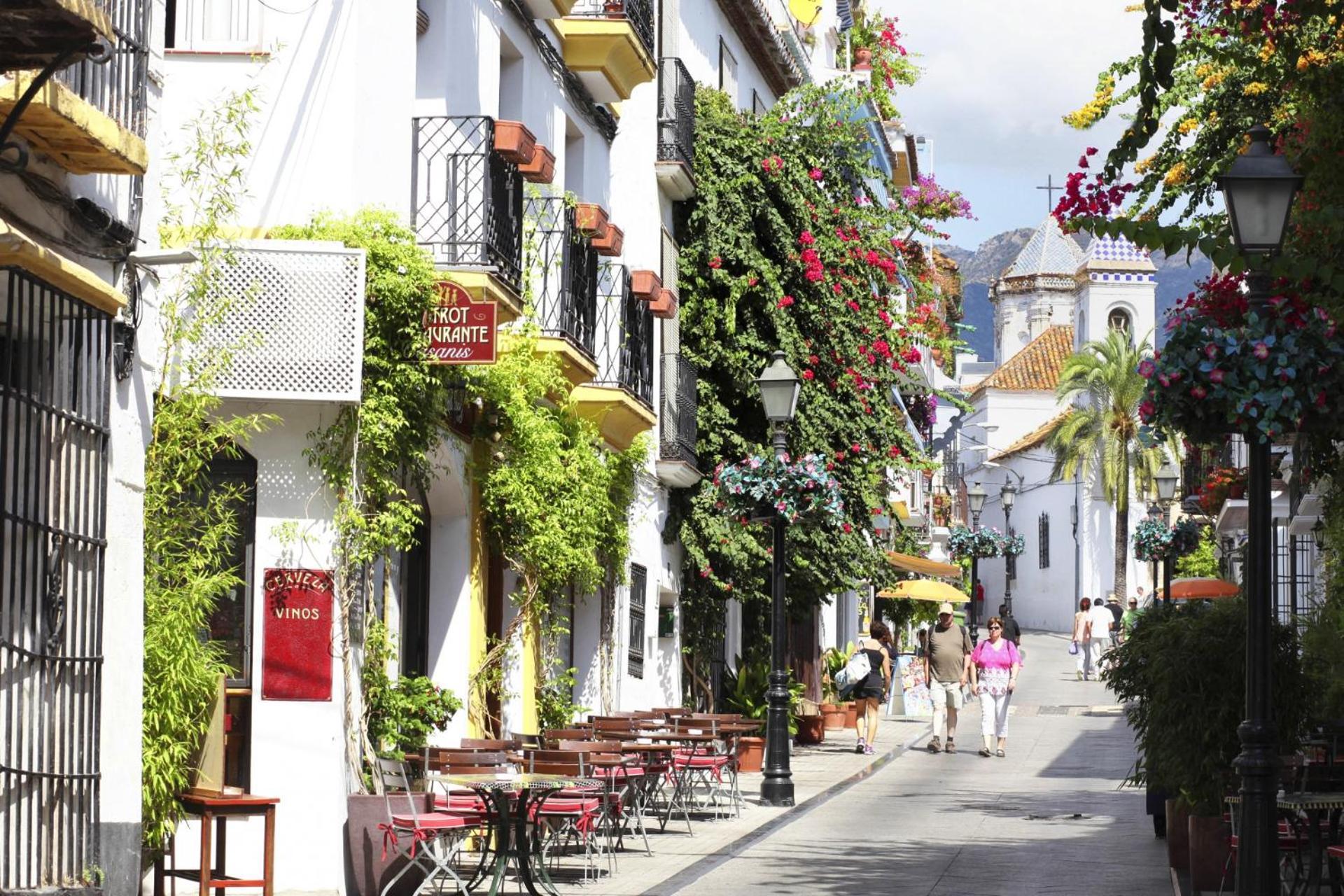 Seafront In Marbella With Pool And Garage Apartment Ngoại thất bức ảnh