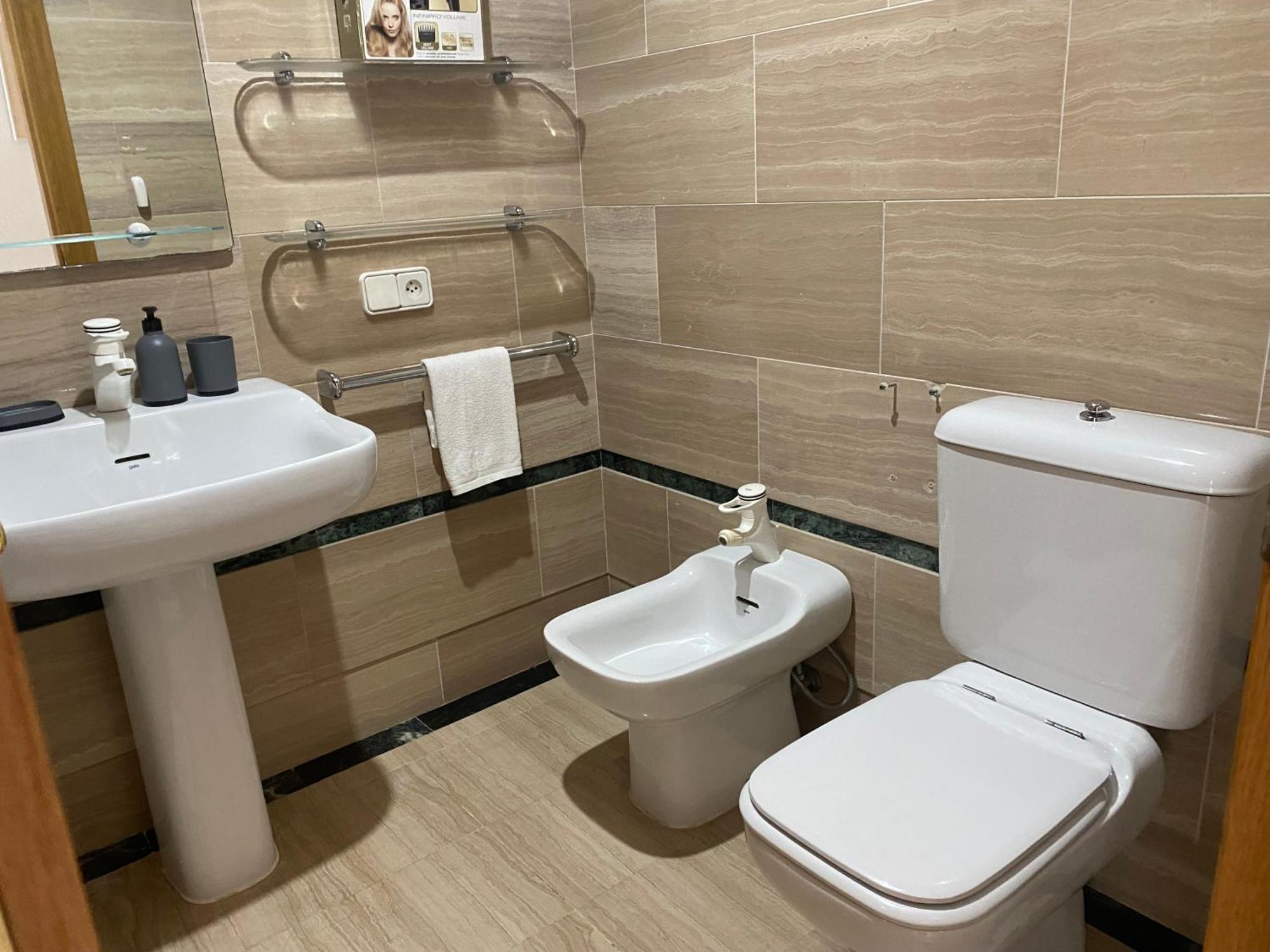 Seafront In Marbella With Pool And Garage Apartment Ngoại thất bức ảnh